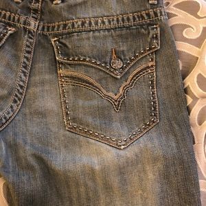 Men’s Manchester Jeans.